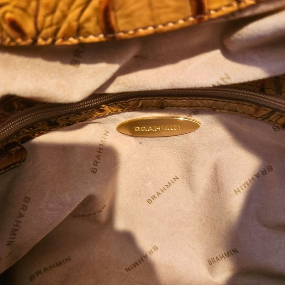 Brahmin "Anne" Toasted Almond Embossed Croc Print Leather Large Tote Handbag EUC - Picture 9 of 10